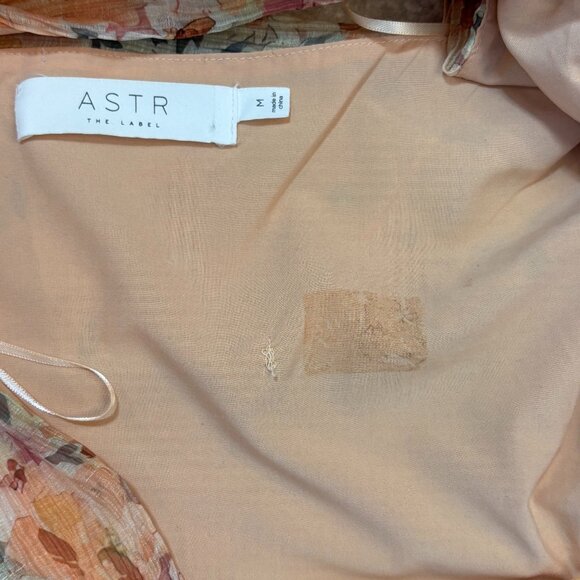 ASTR the Label Floral Ruffle Strap Plissé Crop Top - Size M - NWT - Picture 8 of 8